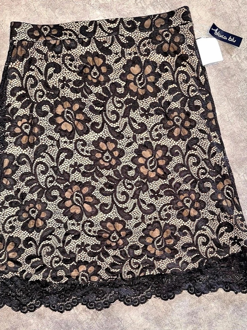 devica blu Floral Lace Mini Skirt Size XL New with tags
